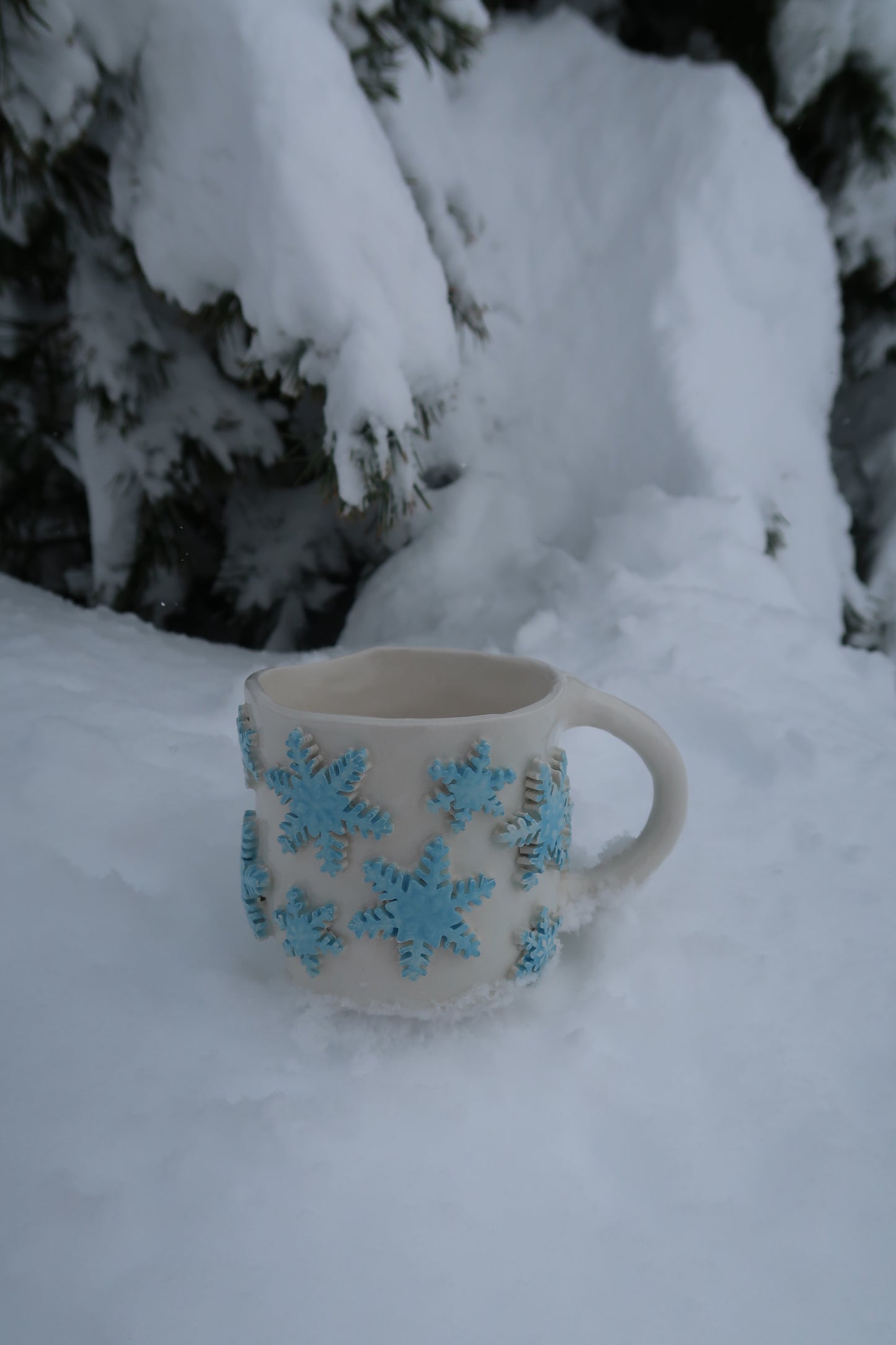 Snow mug